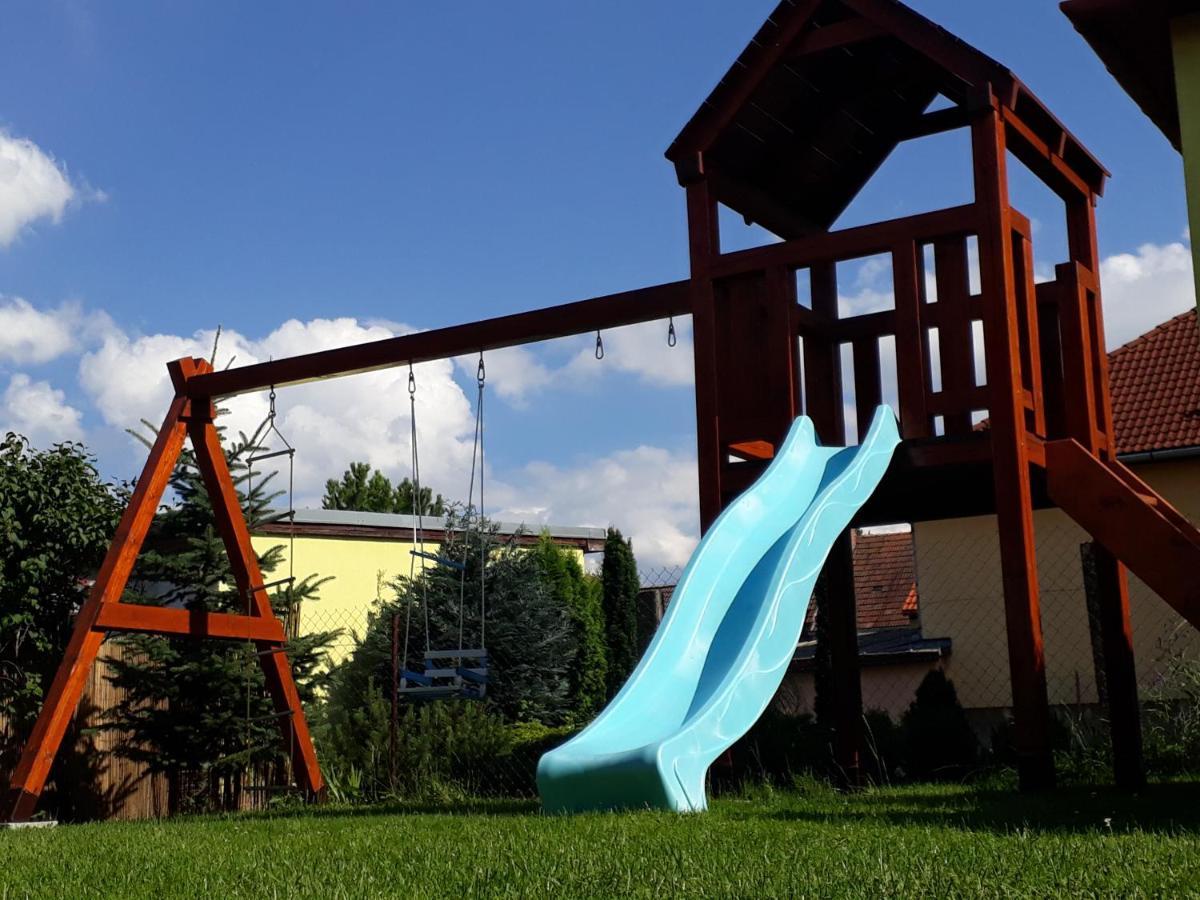 Privat Mariva Apartment Liptovsky Mikulas Luaran gambar