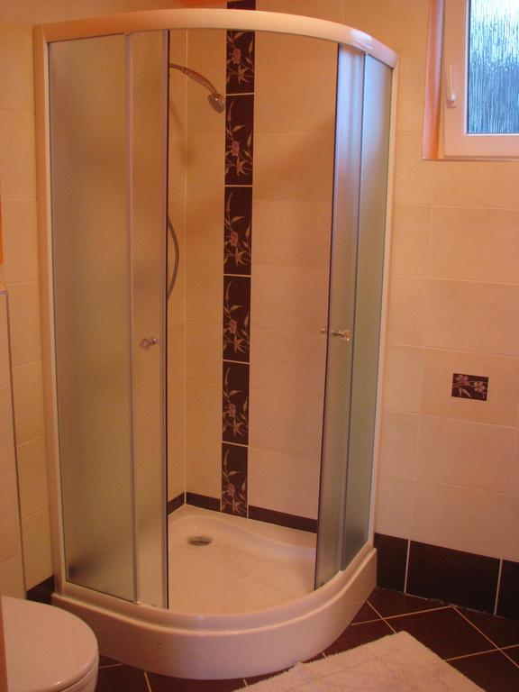 Privat Mariva Apartment Liptovsky Mikulas Bilik gambar