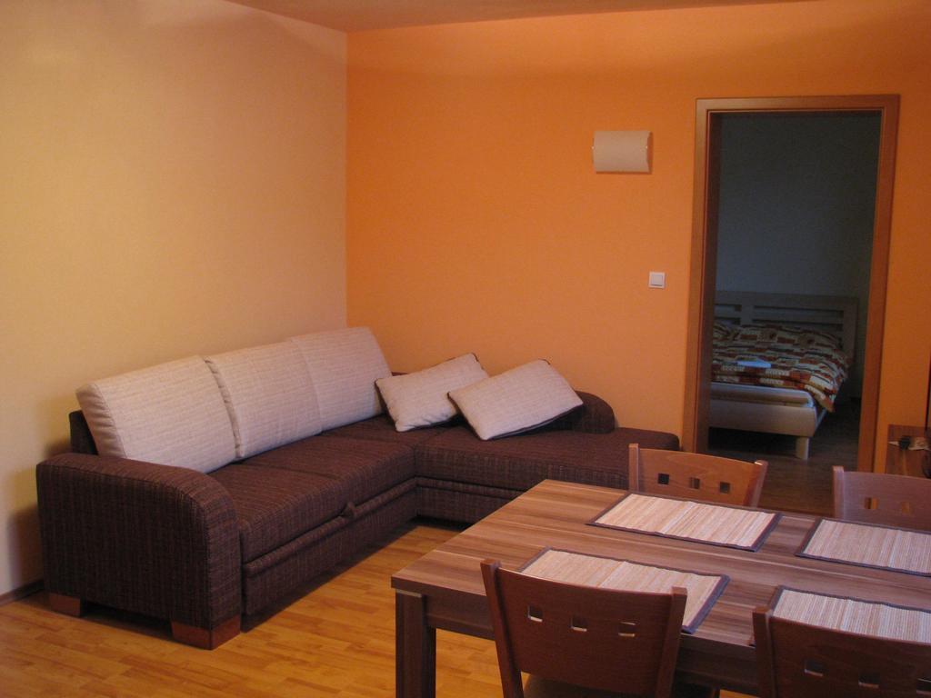 Privat Mariva Apartment Liptovsky Mikulas Bilik gambar